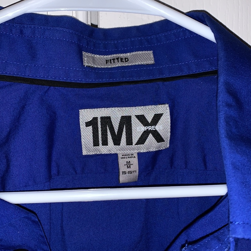 Long sleeve button down - Picture 2 of 2